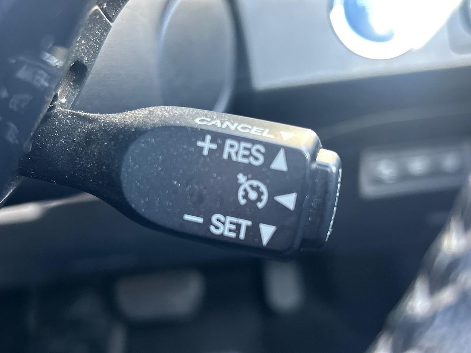 Used Toyota Yaris 2020 for sale - 76565451: Photo 30