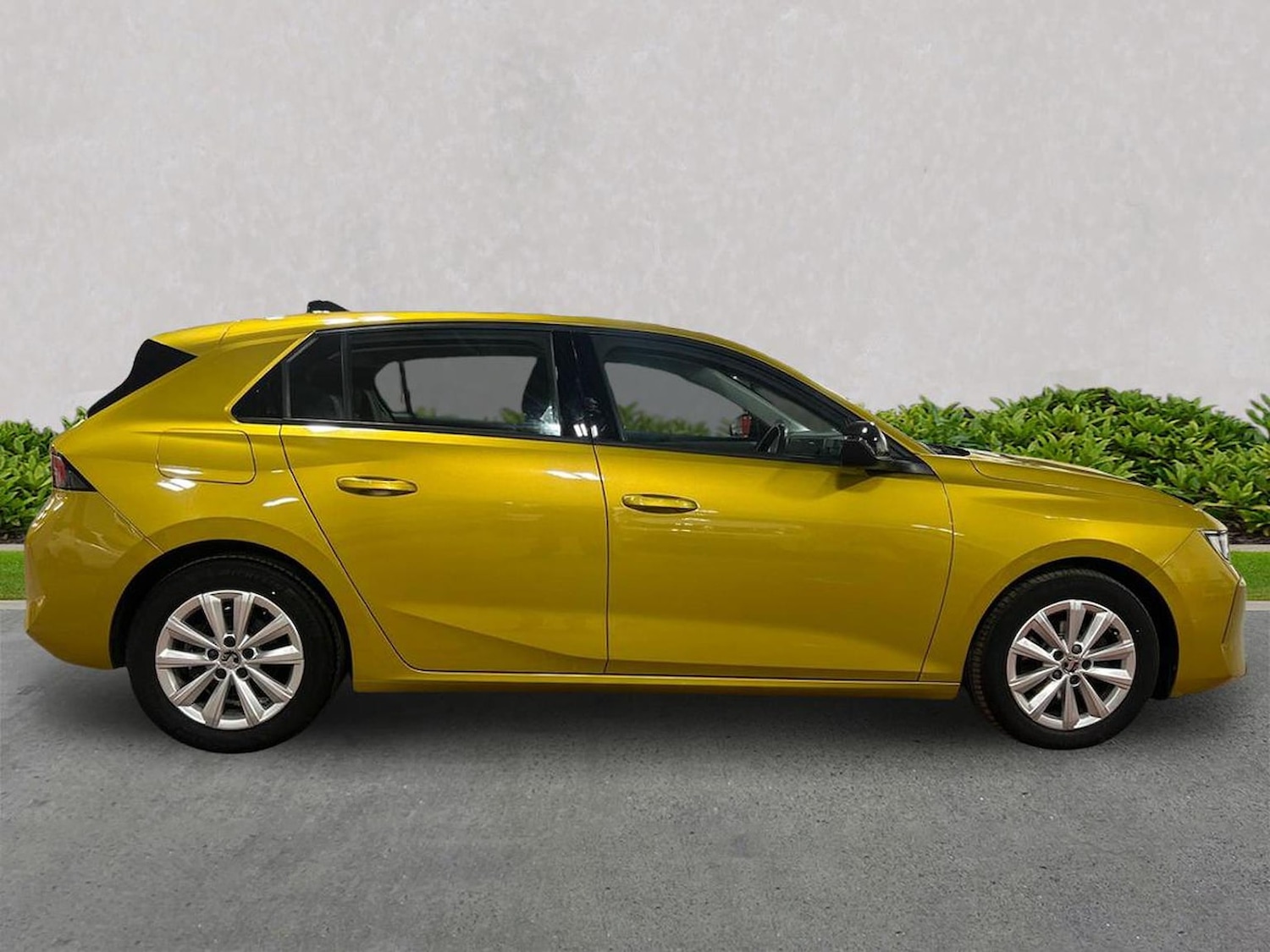 Used Vauxhall Astra 2023 for sale - 78195716: Photo 5