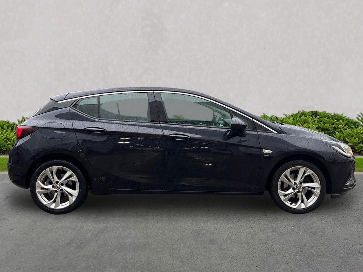 Used Vauxhall Astra 2019 for sale - 76762432: Photo 3