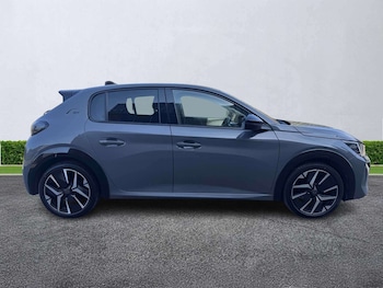 Used Peugeot 208 2025 for sale - 79463258: Photo
