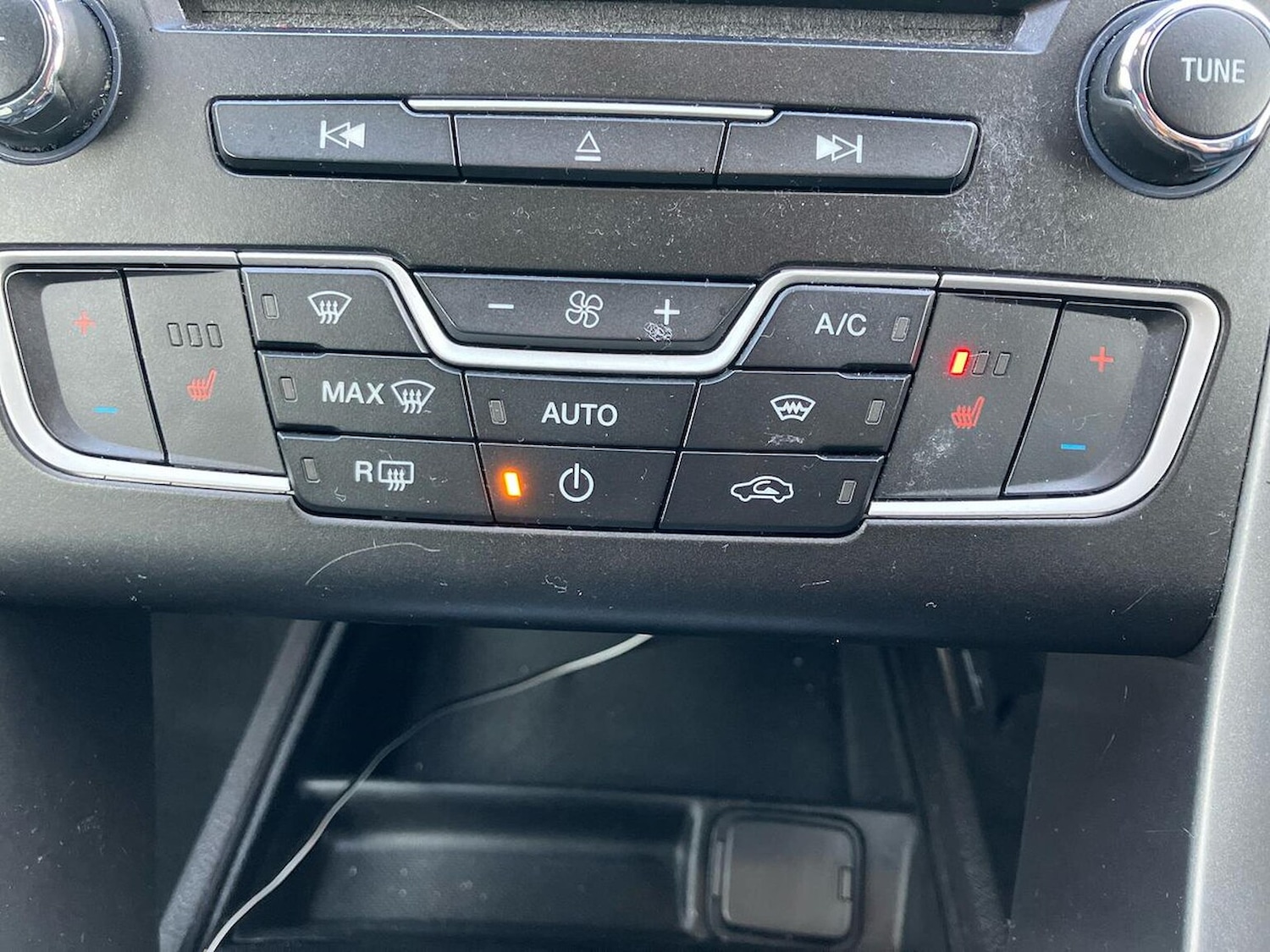 Used Ford Mondeo 2015 for sale - 76832015: Photo 12