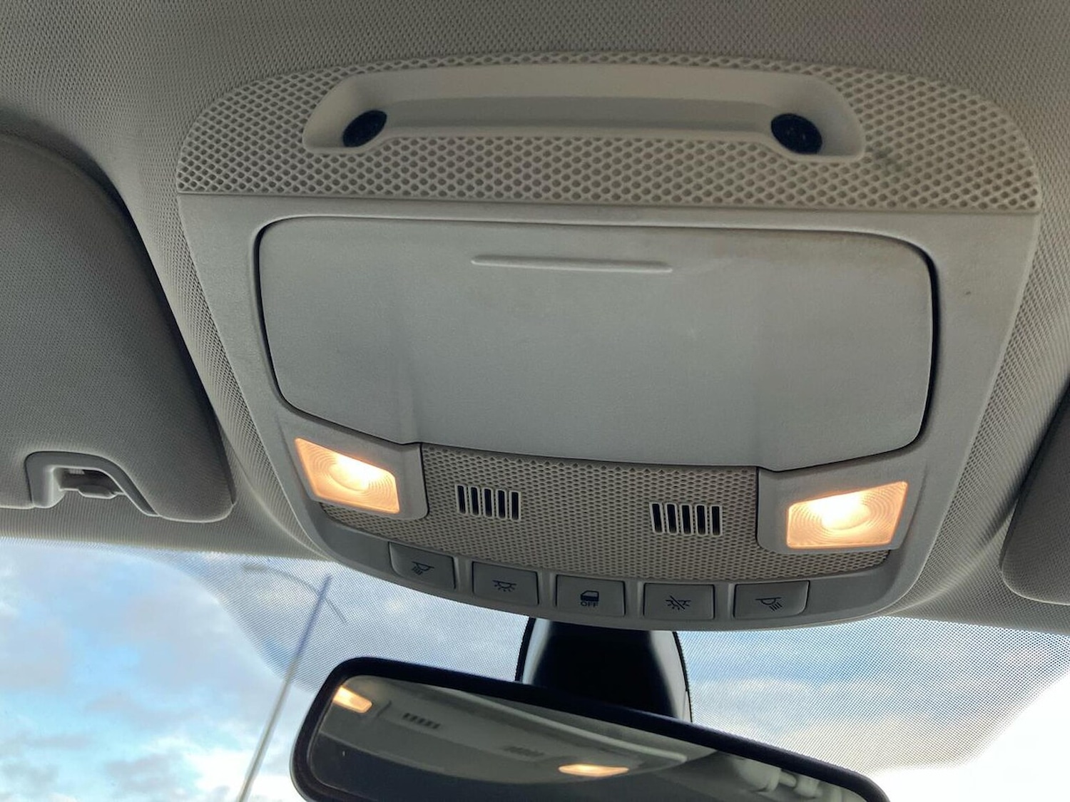 Used Ford Mondeo 2015 for sale - 76832015: Photo 14