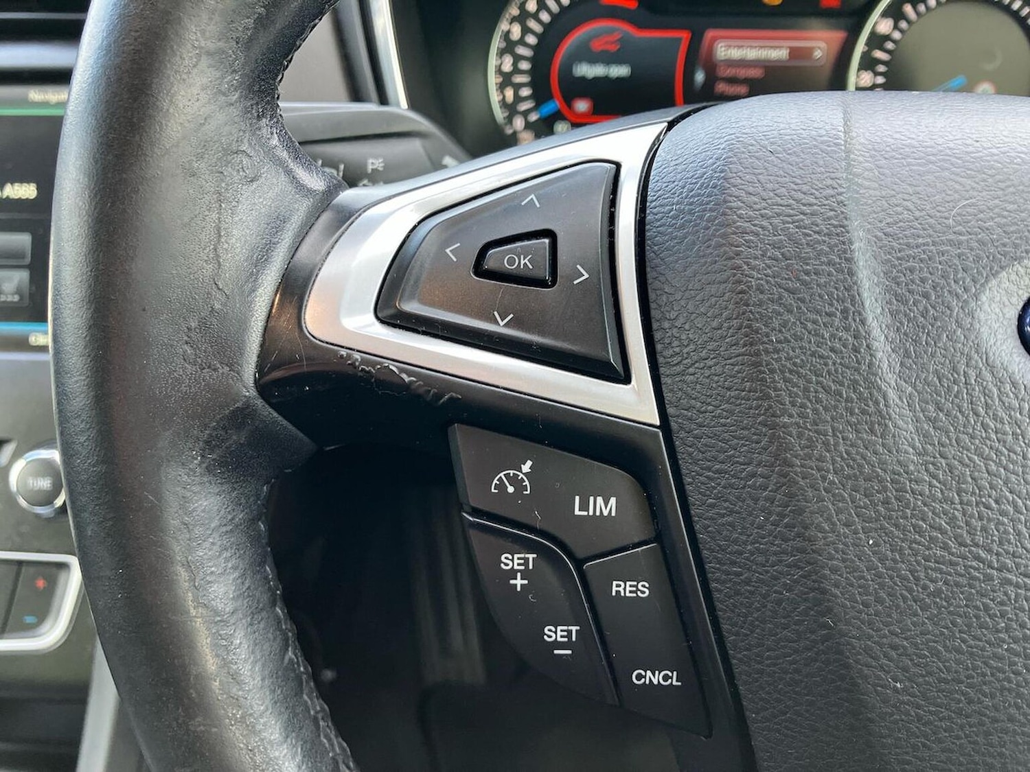 Used Ford Mondeo 2015 for sale - 76832015: Photo 27