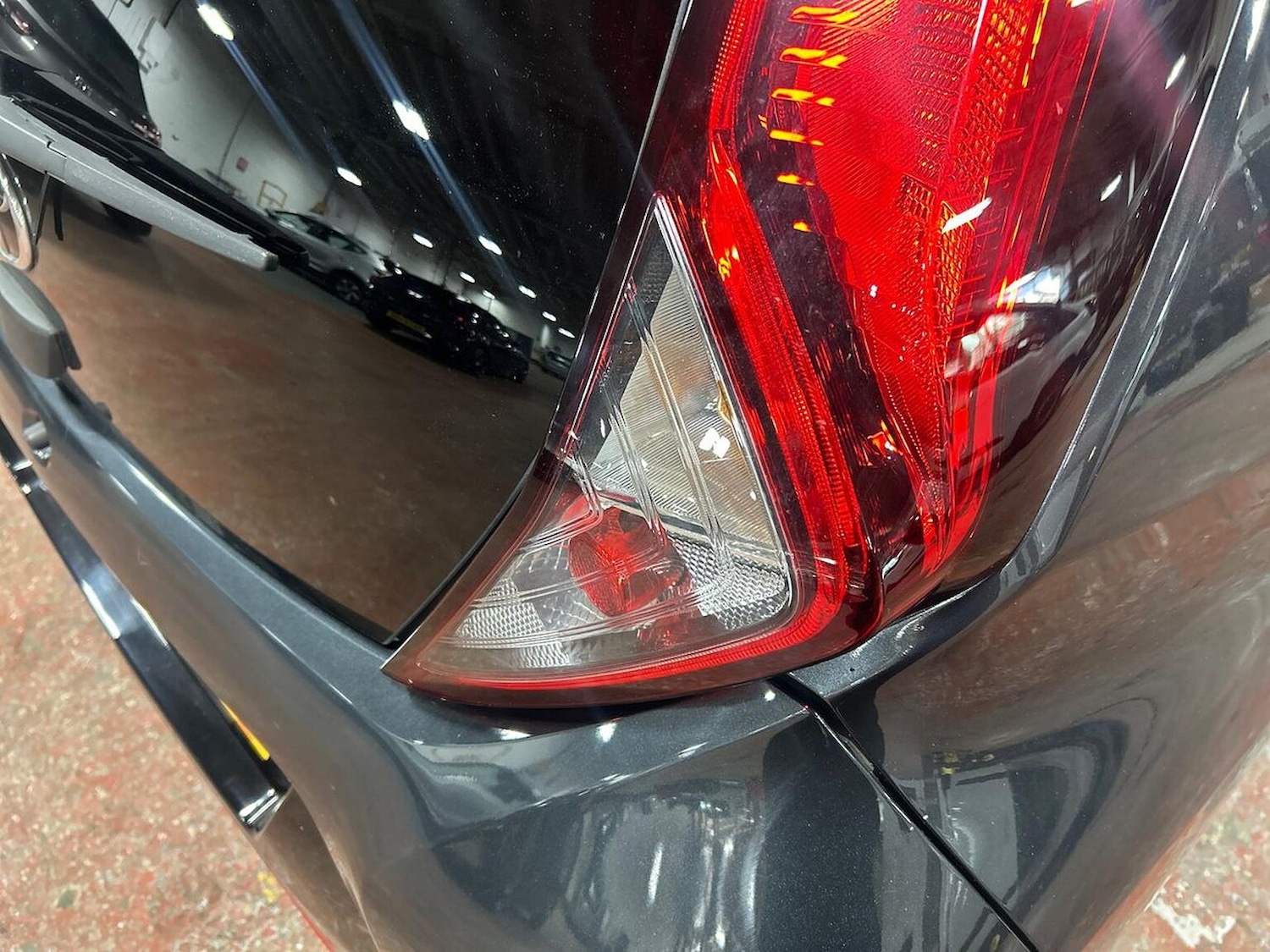 Used Toyota AYGO 2019 for sale - 77639307: Photo 35