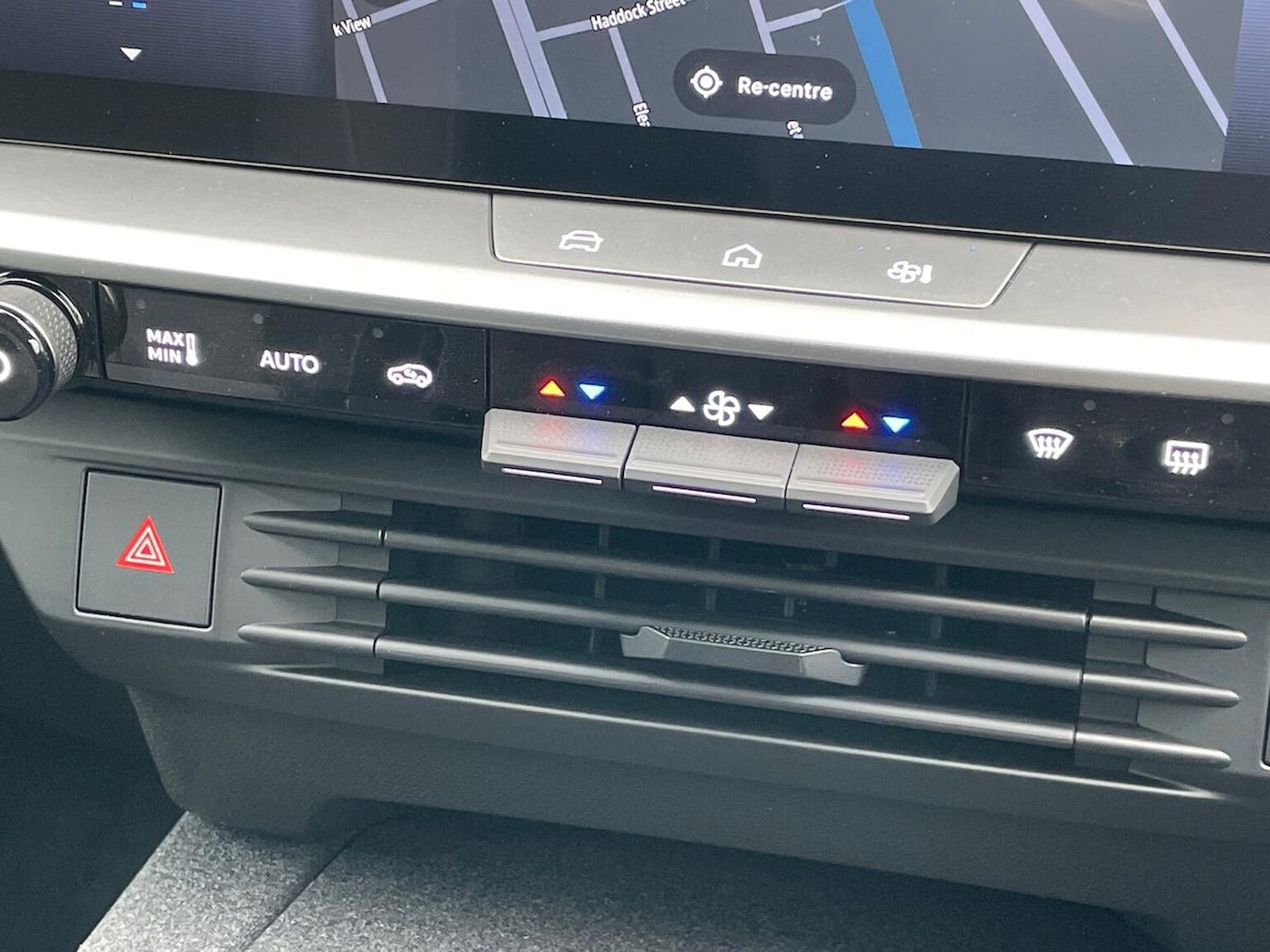 Used Vauxhall Grandland 2025 for sale - 76525812: Photo 12