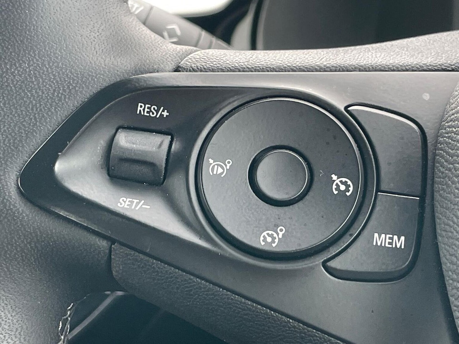 Used Vauxhall Corsa 2023 for sale - 76275143: Photo 25