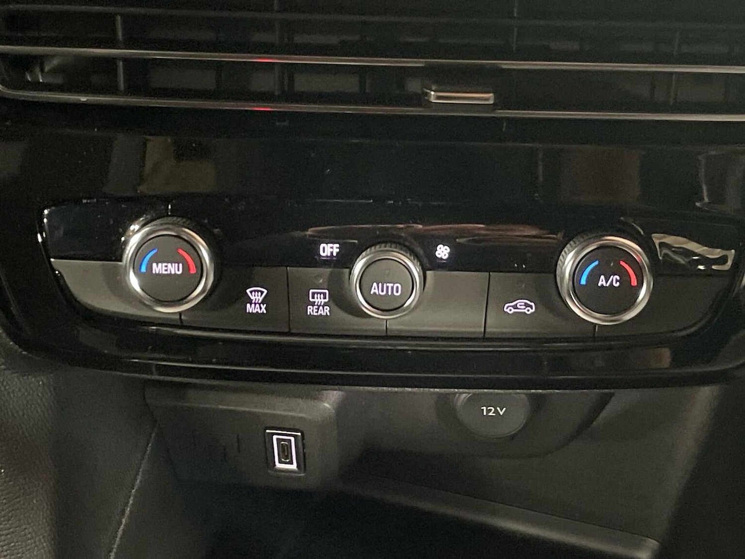 Used Vauxhall Mokka 2025 for sale - 76986973: Photo 12