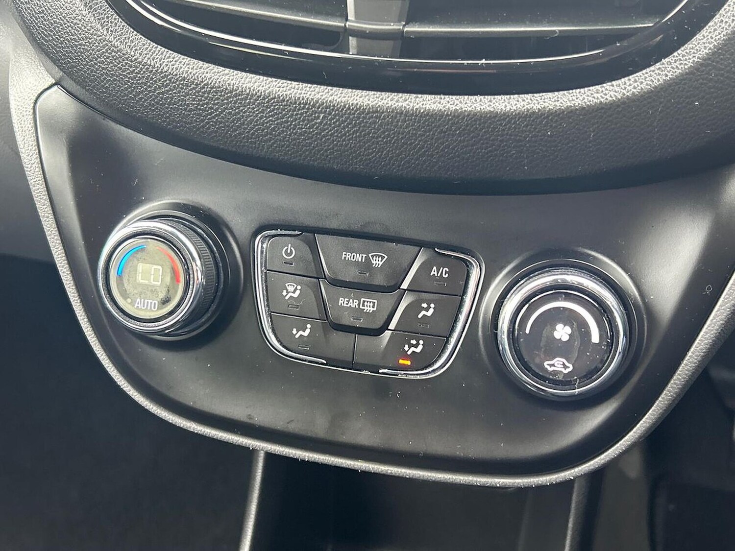 Used Vauxhall Viva 2016 for sale - 76477258: Photo 12