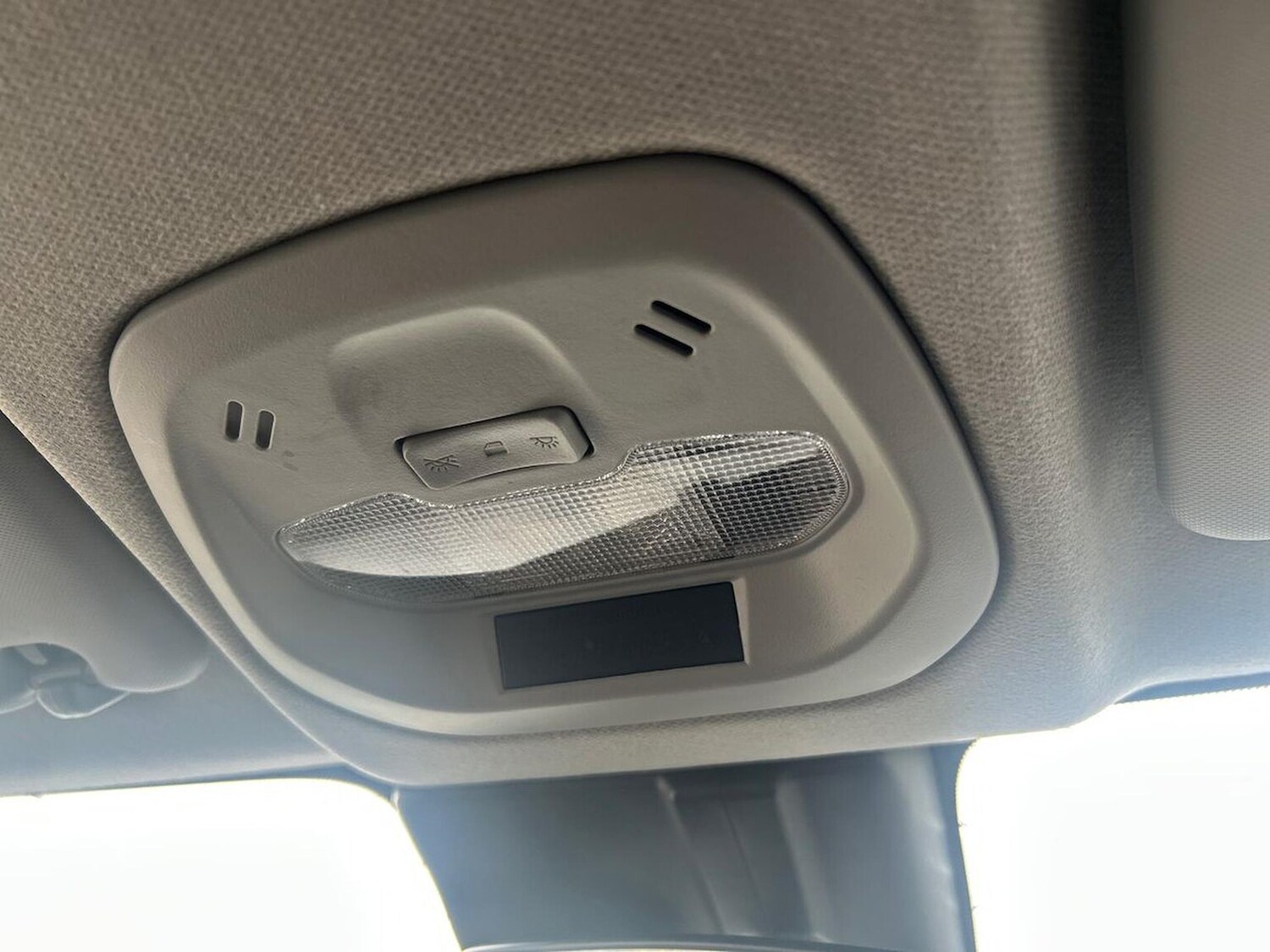 Used Vauxhall Viva 2016 for sale - 76477258: Photo 14