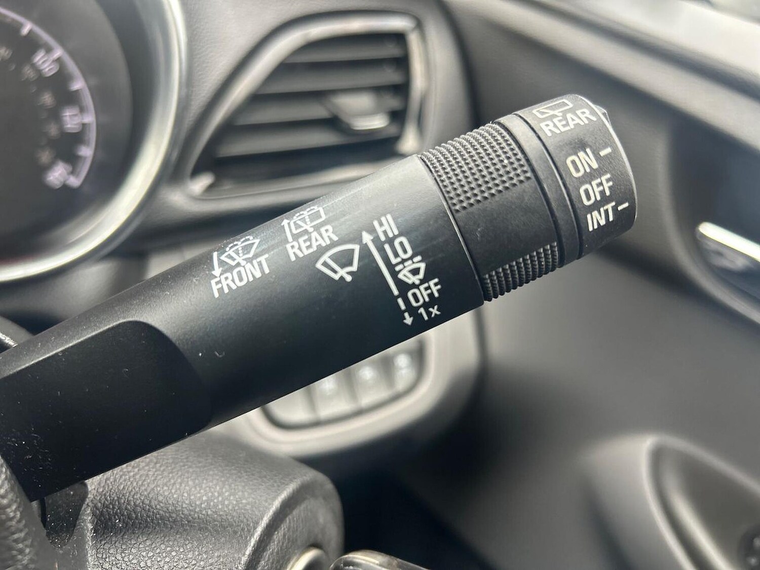 Used Vauxhall Viva 2016 for sale - 76477258: Photo 28