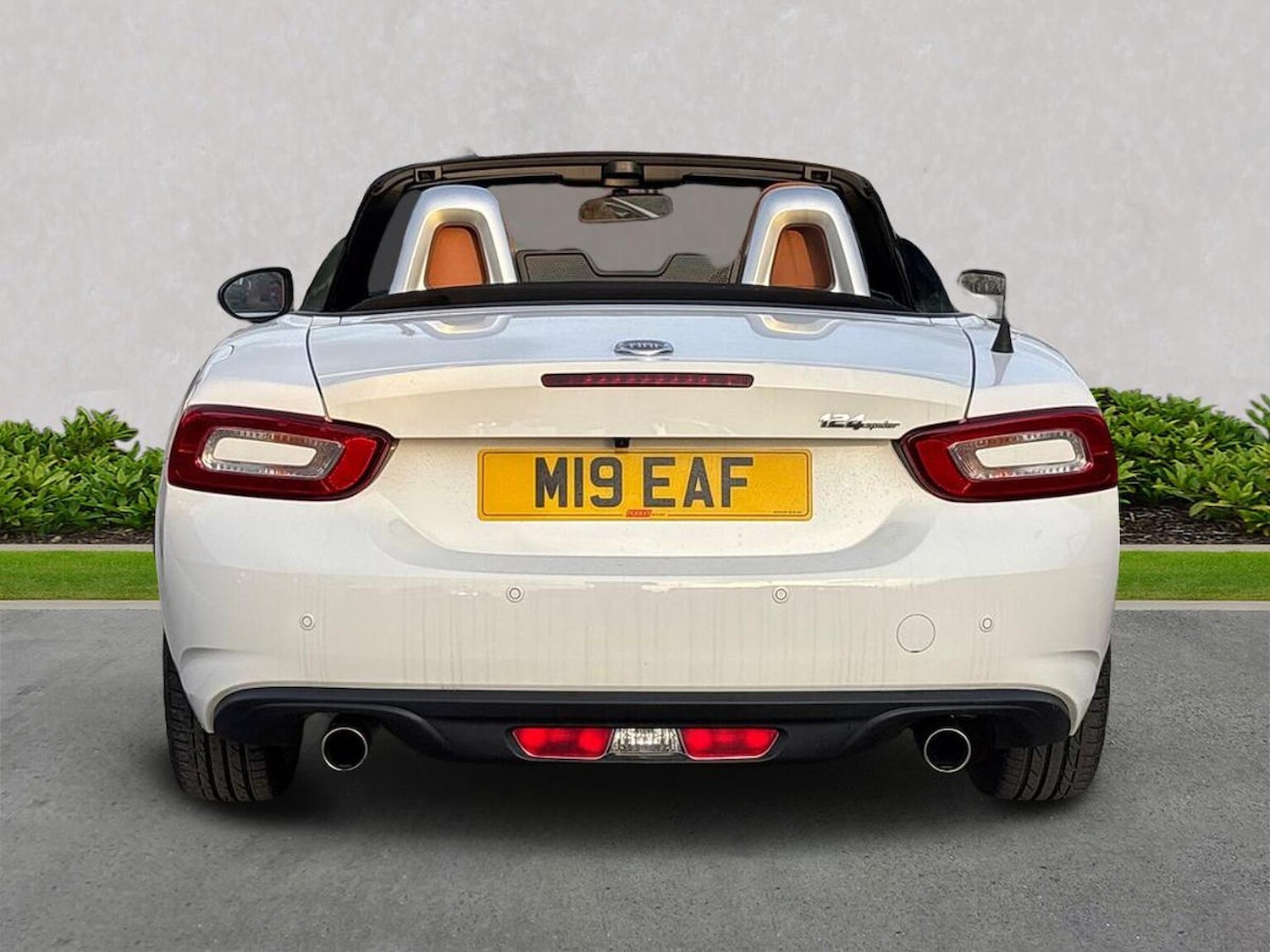 Used Fiat 124 Spider 2017 for sale - 76490635: Photo 4