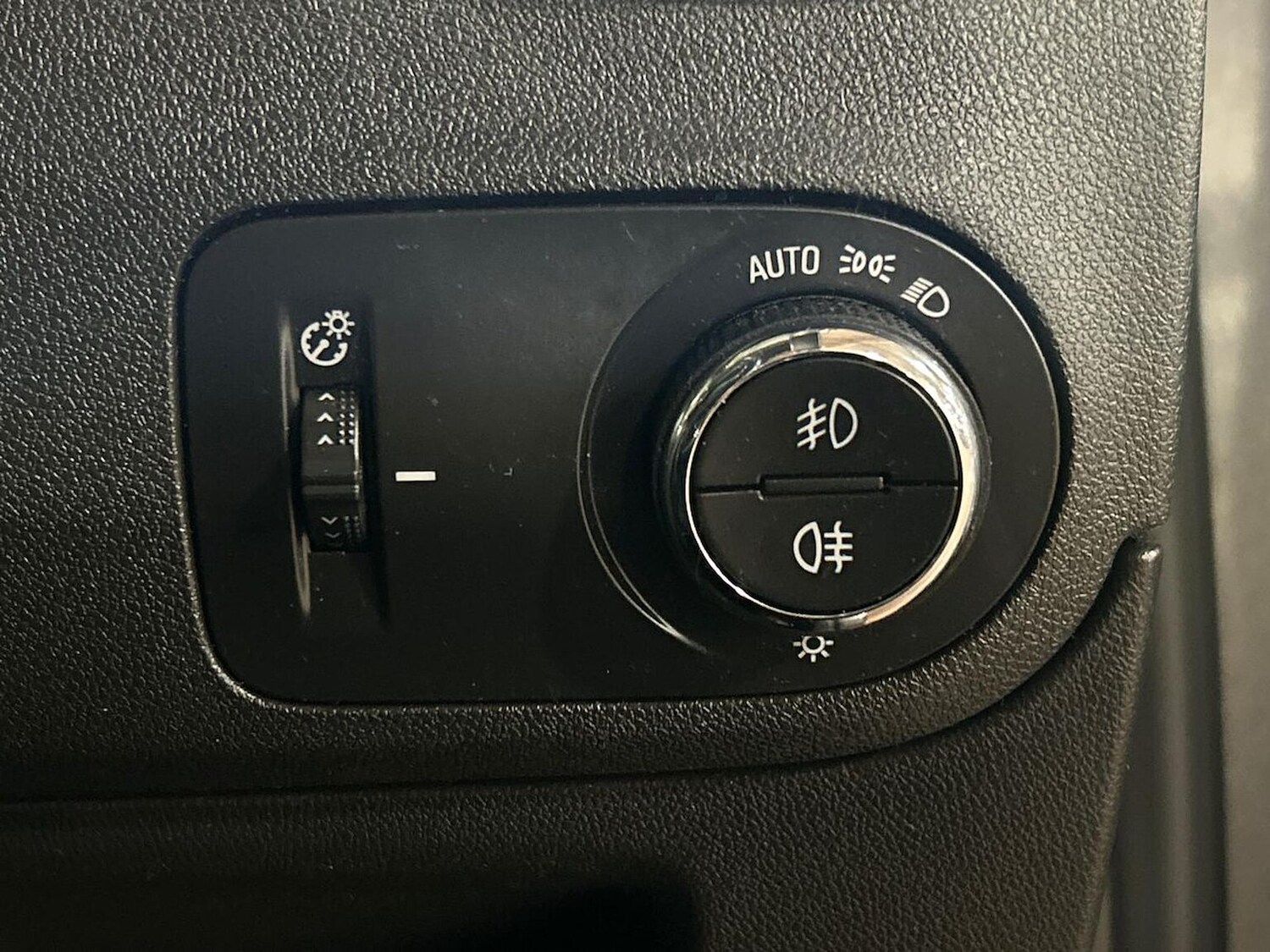 Used Vauxhall Crossland 2022 for sale - 78195737: Photo 24