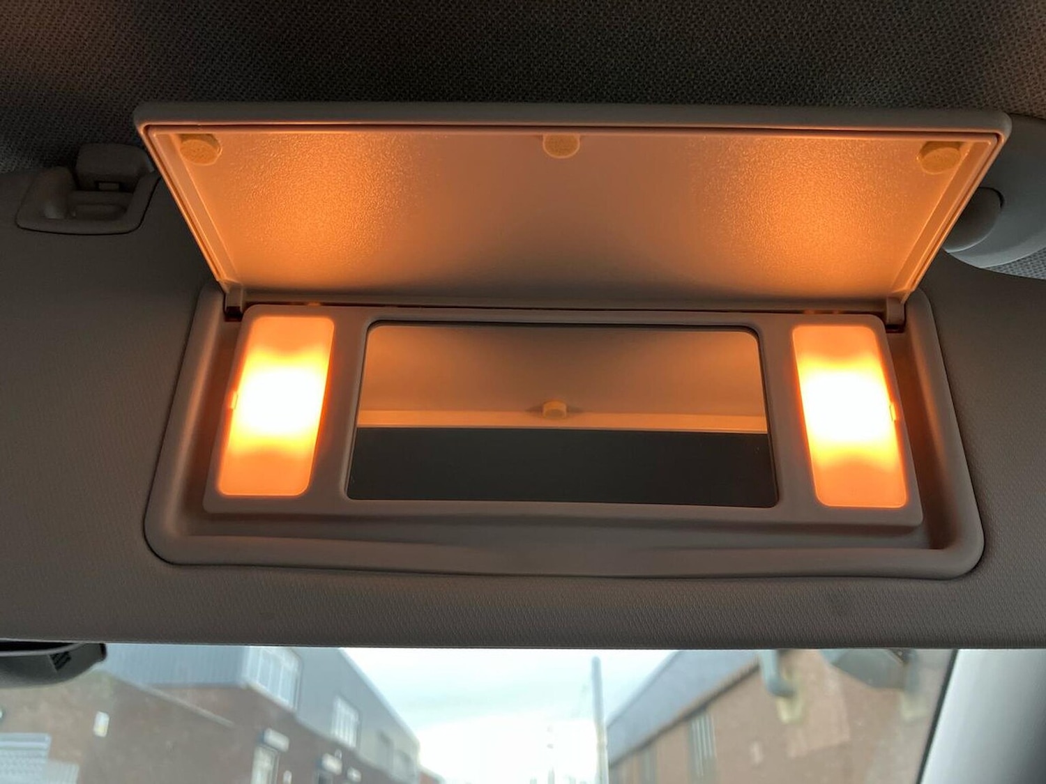 Used Vauxhall Crossland 2022 for sale - 76830658: Photo 31