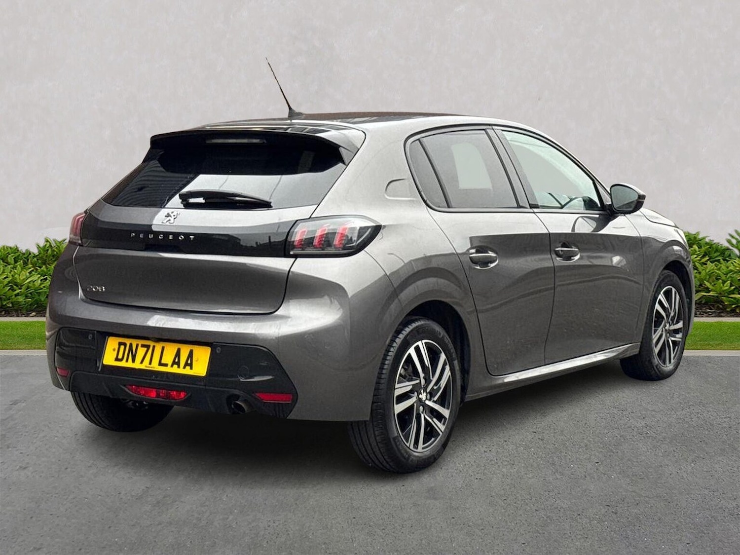 Used Peugeot 208 2021 for sale - 76273453: Photo 18