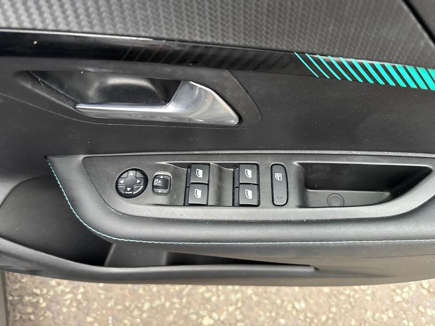 Used Peugeot 208 2021 for sale - 76273453: Photo 21