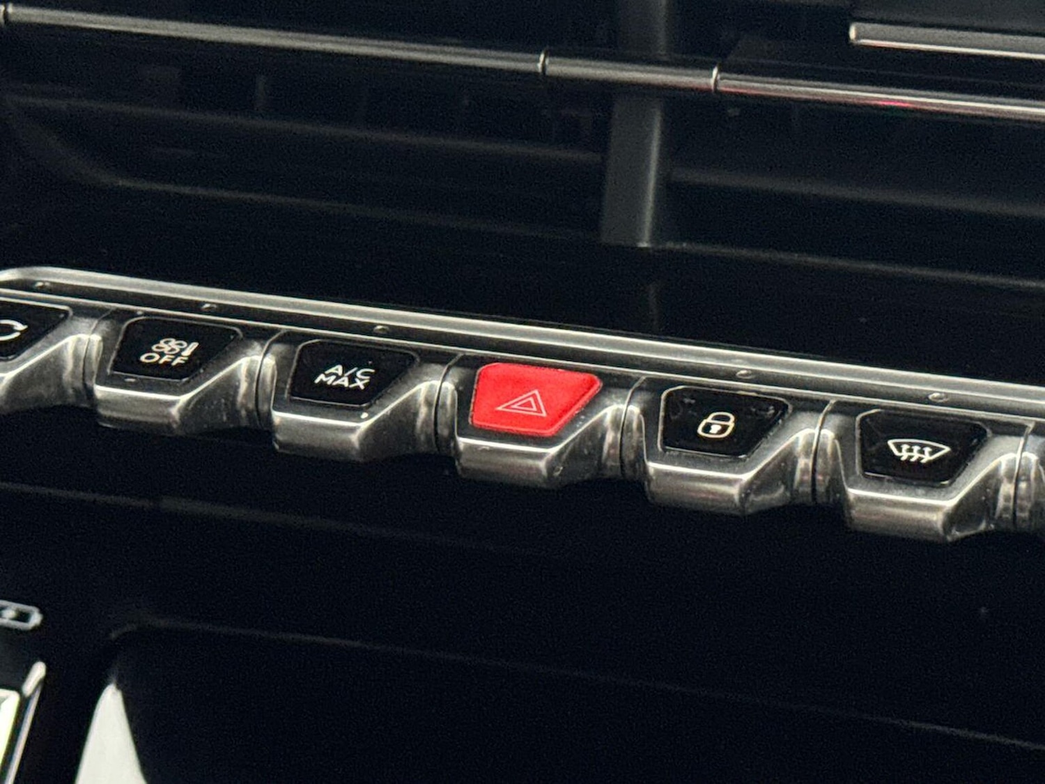 Used Peugeot 208 2021 for sale - 76273453: Photo 22