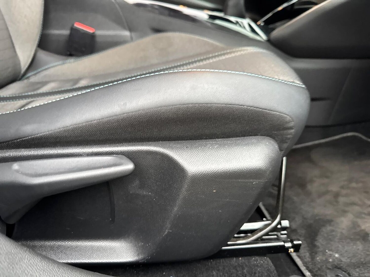 Used Peugeot 208 2021 for sale - 76273453: Photo 28