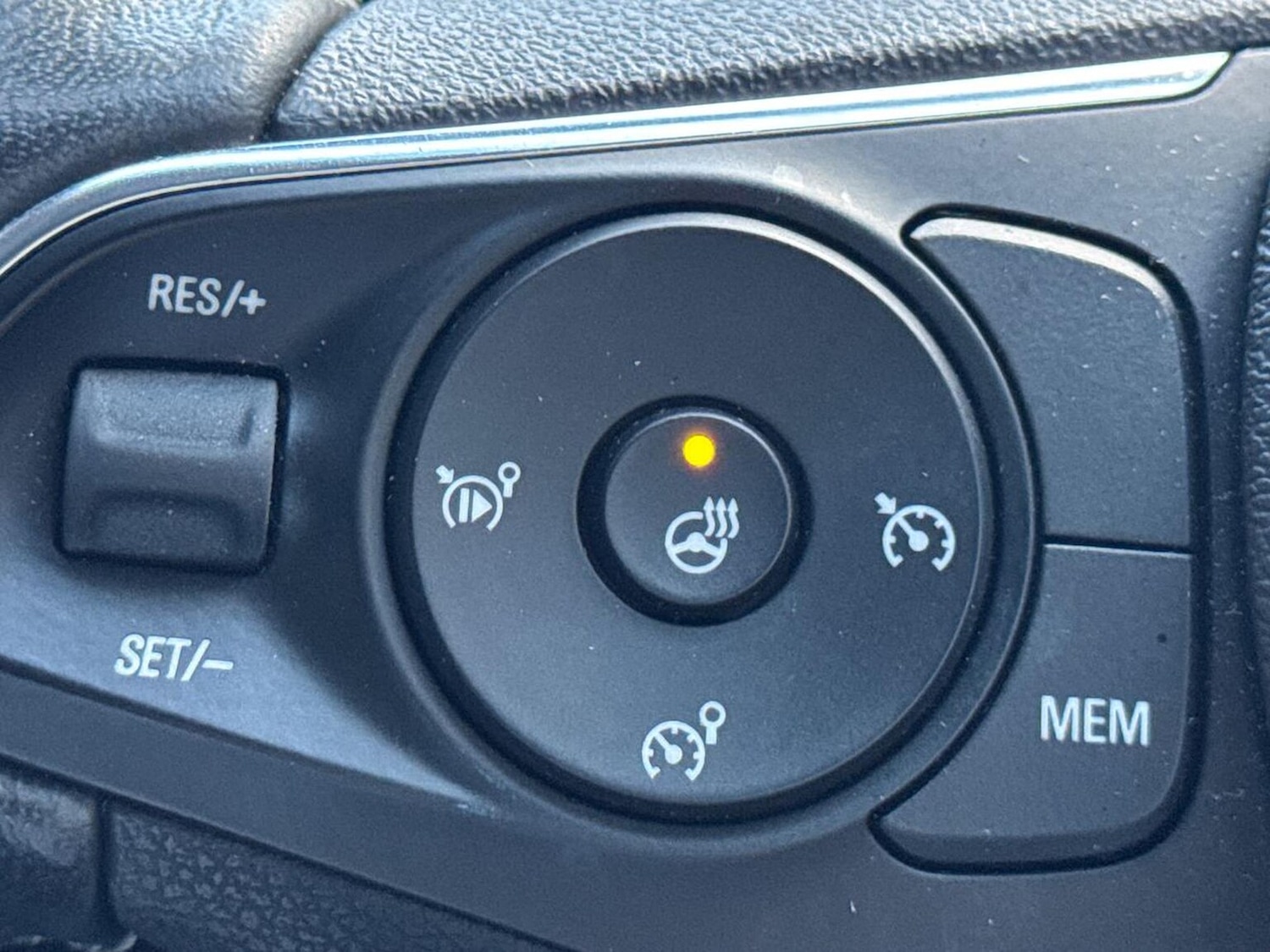 Used Vauxhall Crossland 2022 for sale - 76864023: Photo 25