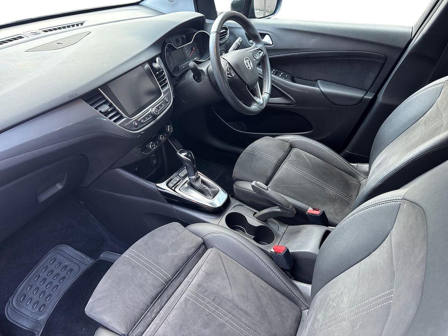 Used Vauxhall Crossland 2022 for sale - 76864023: Photo 7