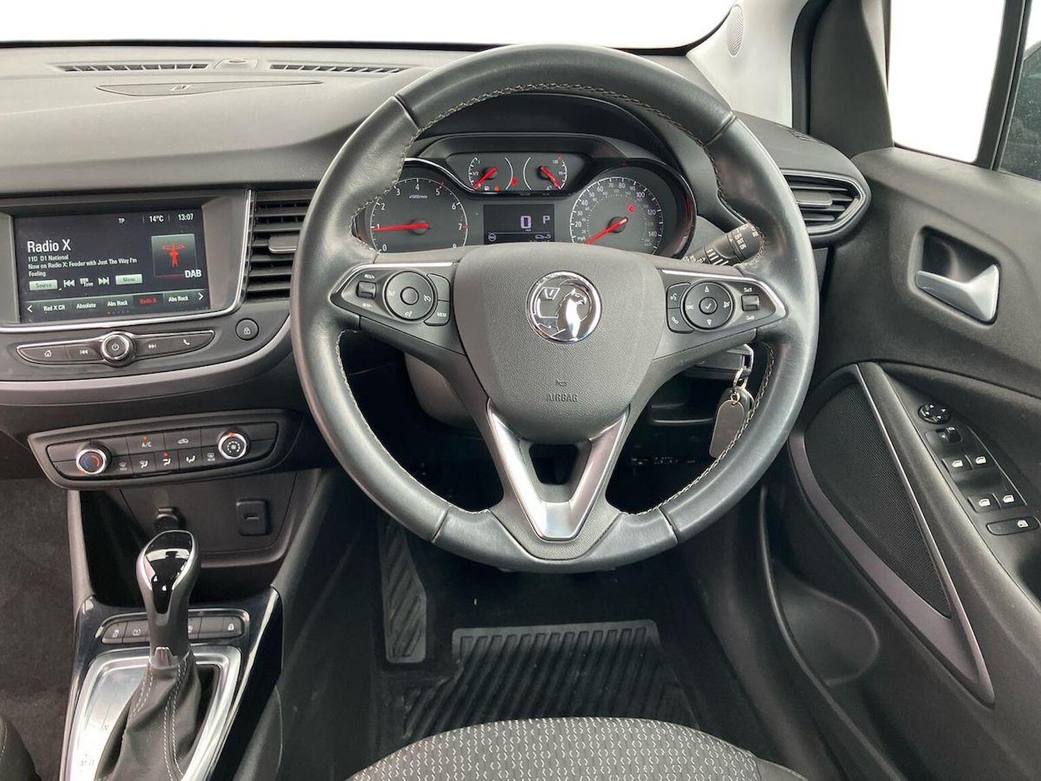 Used Vauxhall Crossland 2023 for sale - 78196358: Photo 11