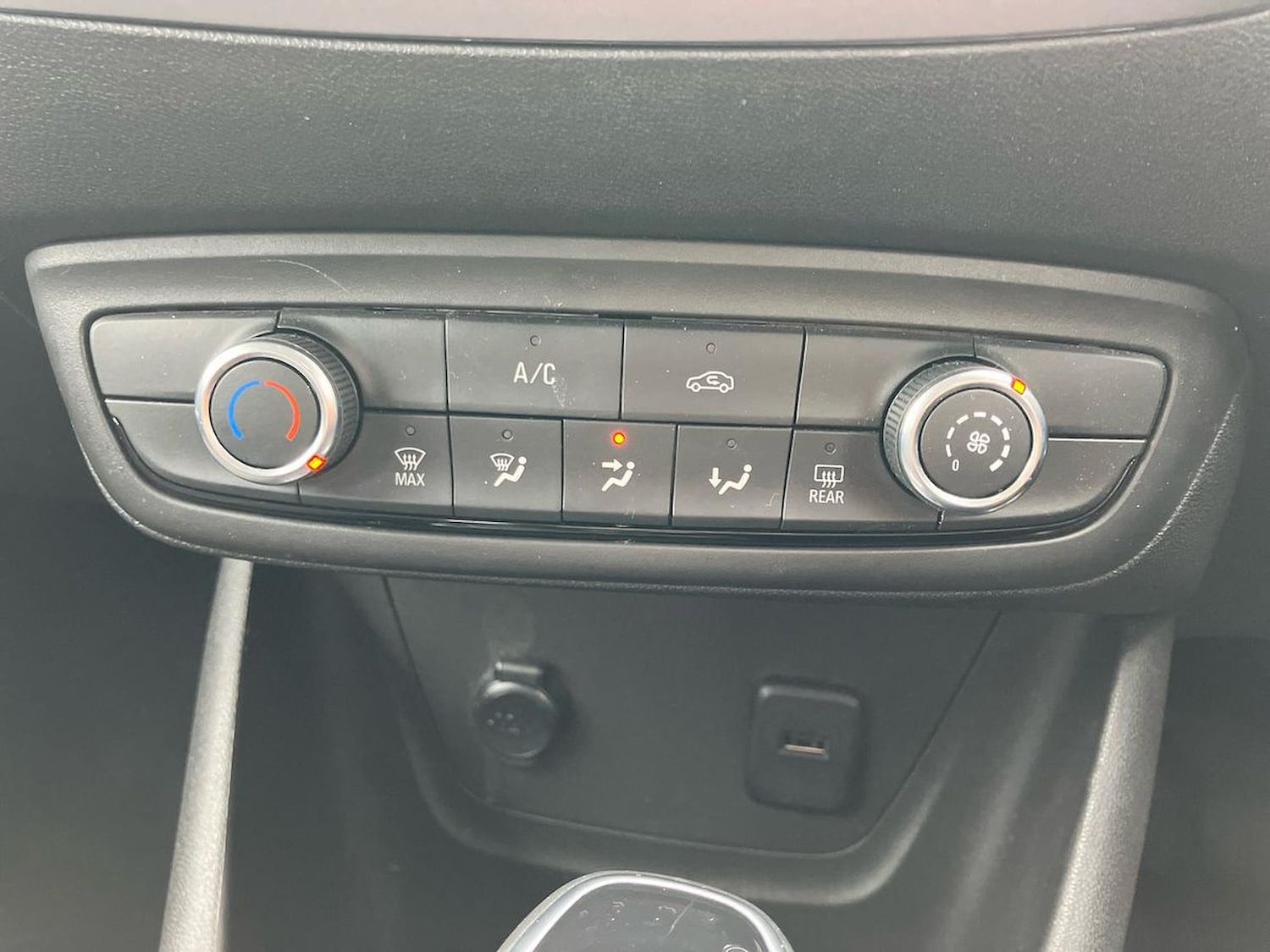 Used Vauxhall Crossland 2023 for sale - 78196358: Photo 14