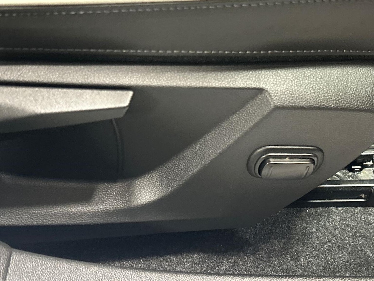 Used Renault Megane E Tech 2023 for sale - 77845382: Photo 30