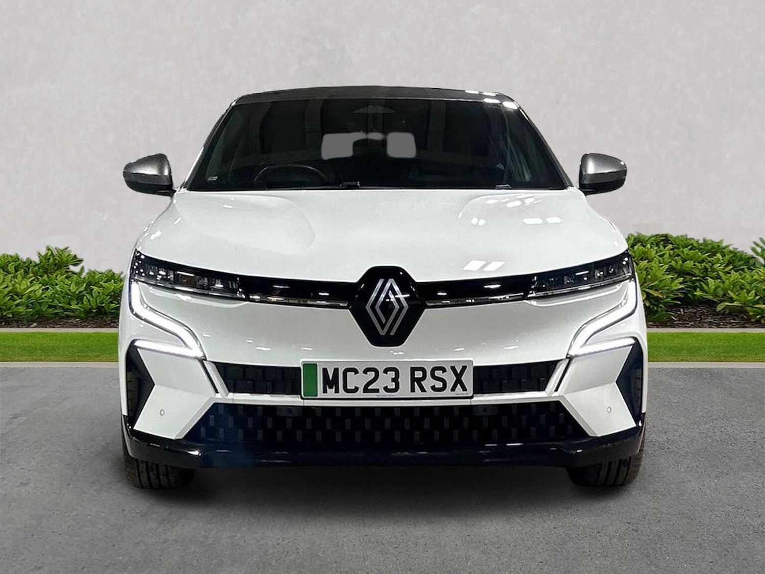 Used Renault Megane E Tech 2023 for sale - 77845382: Photo 5