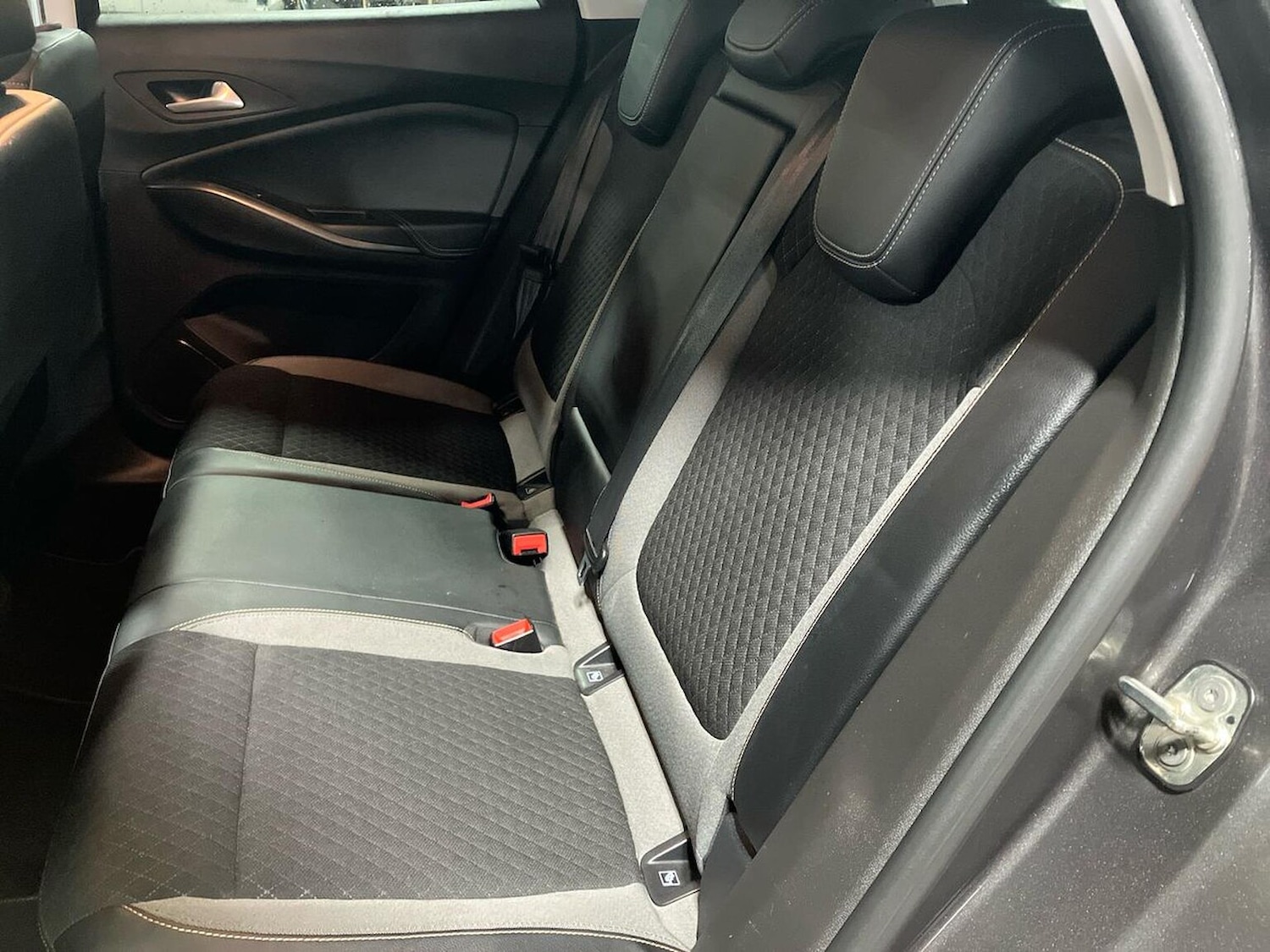 Used Vauxhall Grandland X 2018 for sale - 76777284: Photo 16