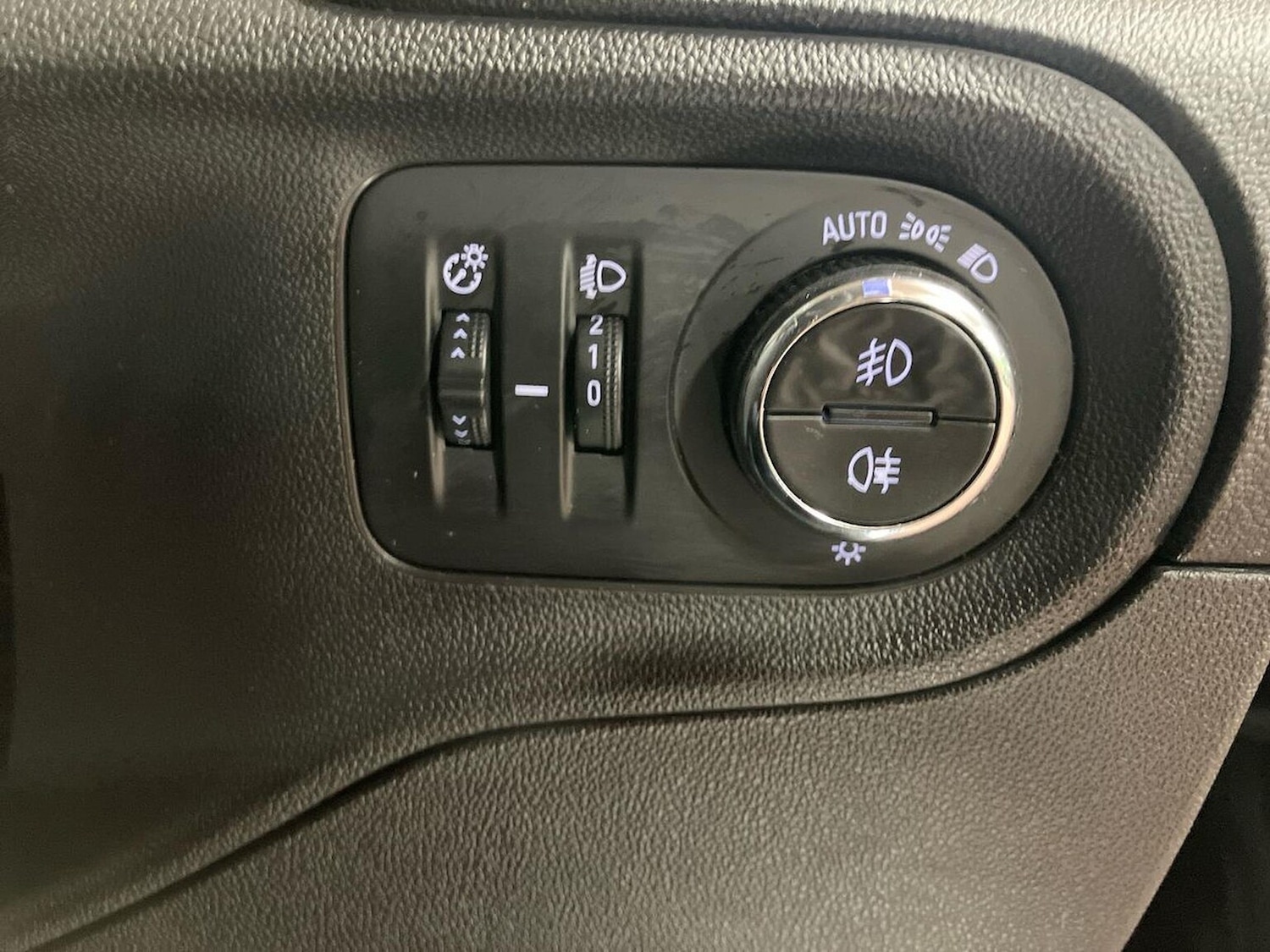 Used Vauxhall Grandland X 2018 for sale - 76777284: Photo 22