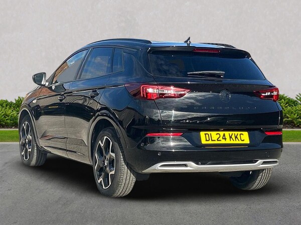 Used Vauxhall Grandland 2024 for sale - 76114329: Photo 2