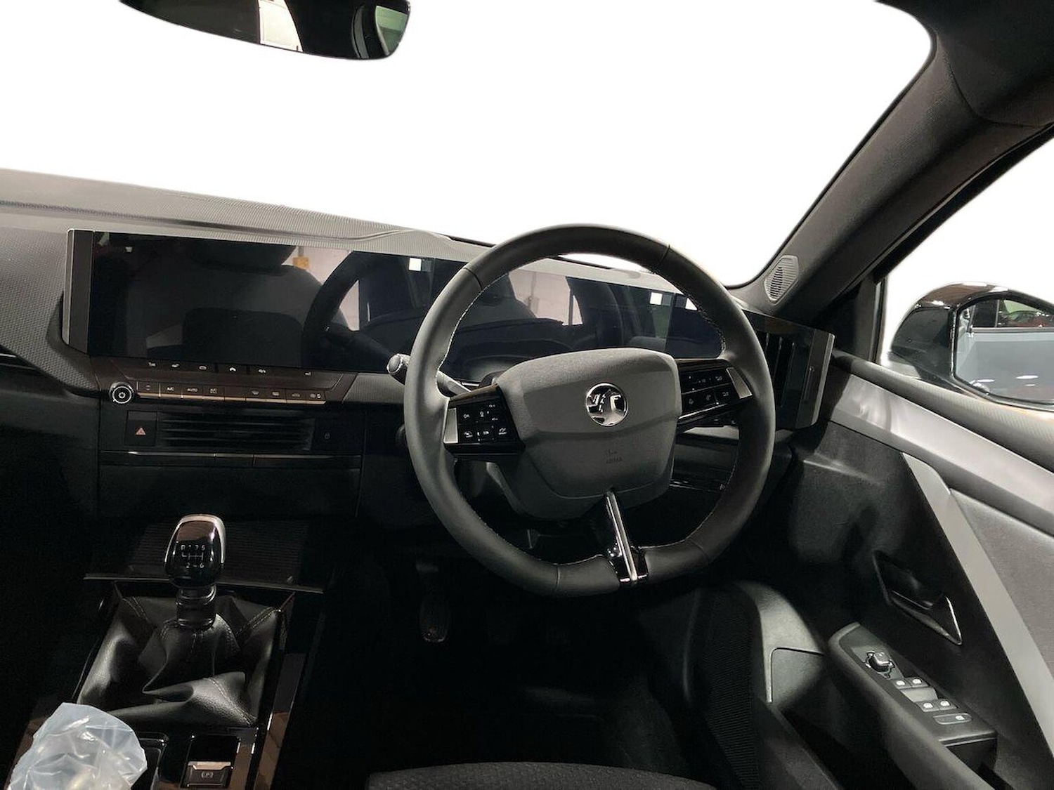 Used Vauxhall Astra 2025 for sale - 76769990: Photo 9