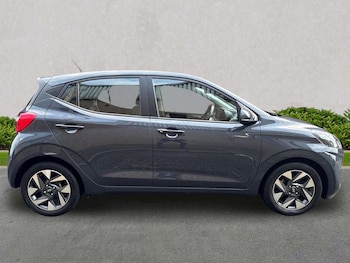 Used Hyundai i10 2024 for sale - 78614679: Photo
