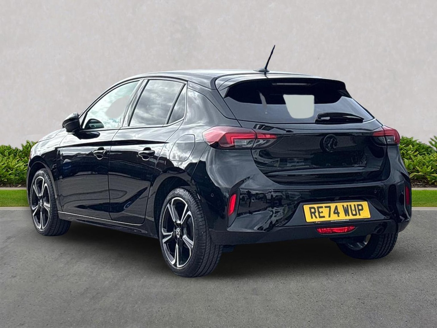 Used Vauxhall Corsa 2024 for sale - 78196489: Photo 2