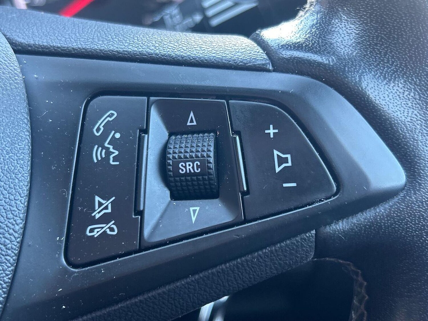 Used Vauxhall Astra 2021 for sale - 76392497: Photo 25