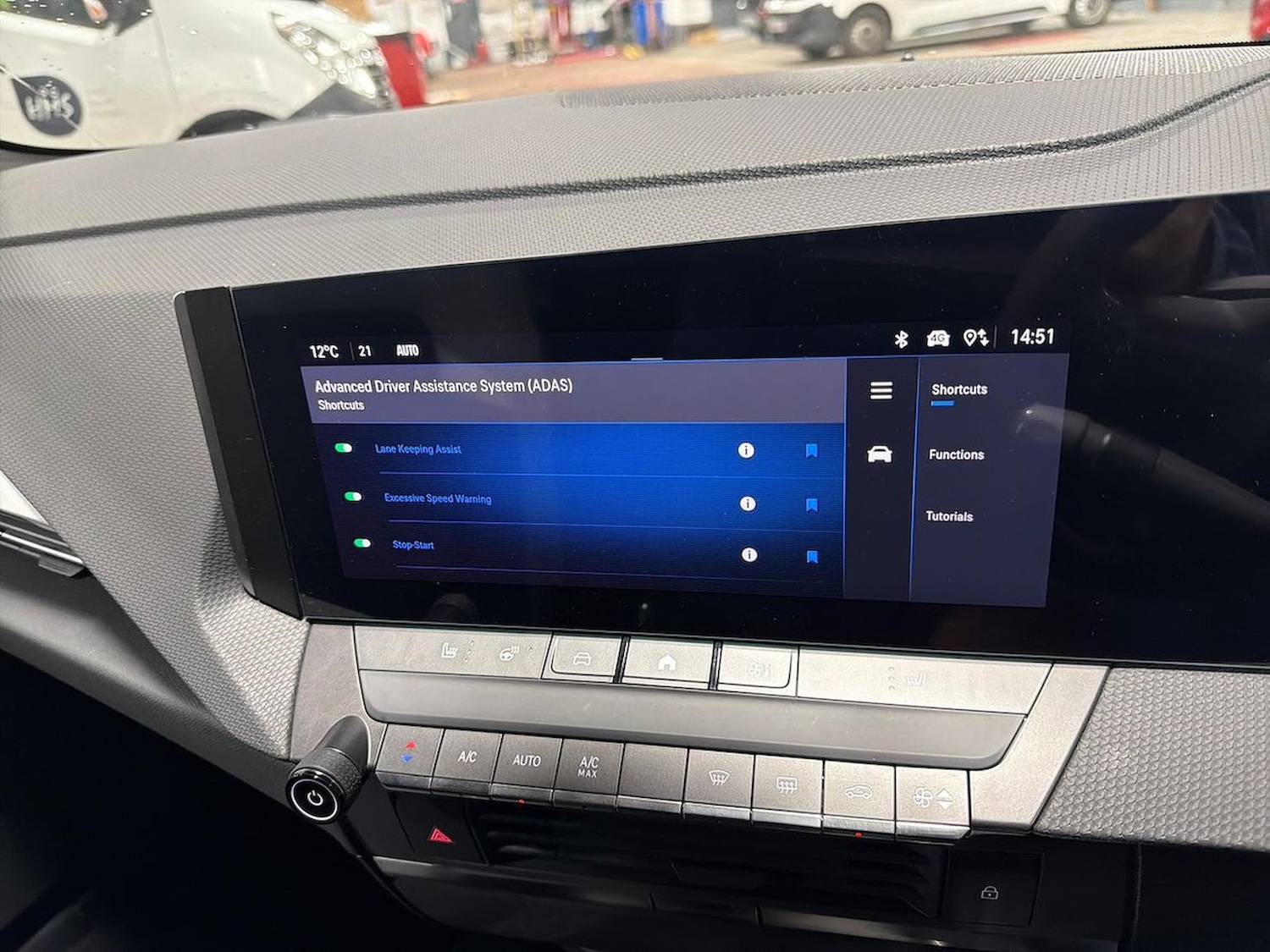 Used Vauxhall Astra 2025 for sale - 77555339: Photo 25