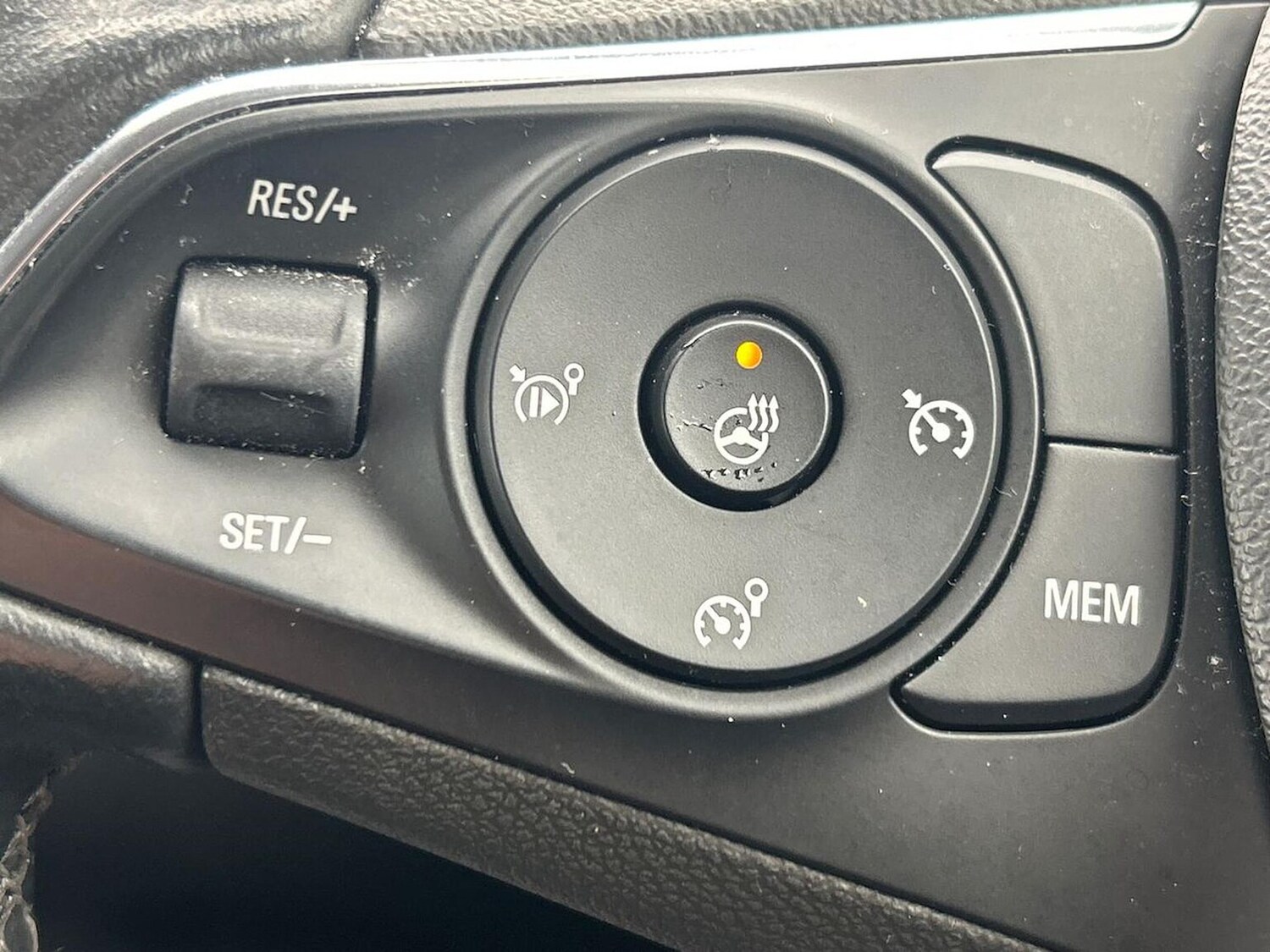 Used Vauxhall Crossland 2024 for sale - 76369185: Photo 27