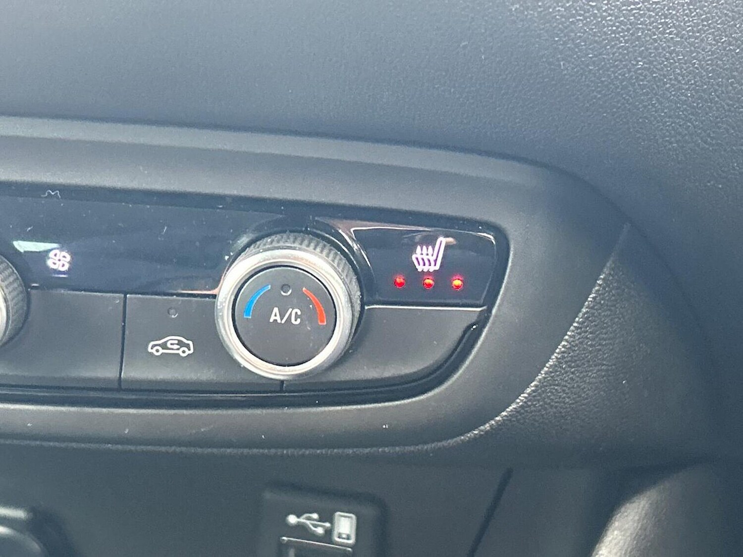 Used Vauxhall Crossland 2024 for sale - 76369185: Photo 35