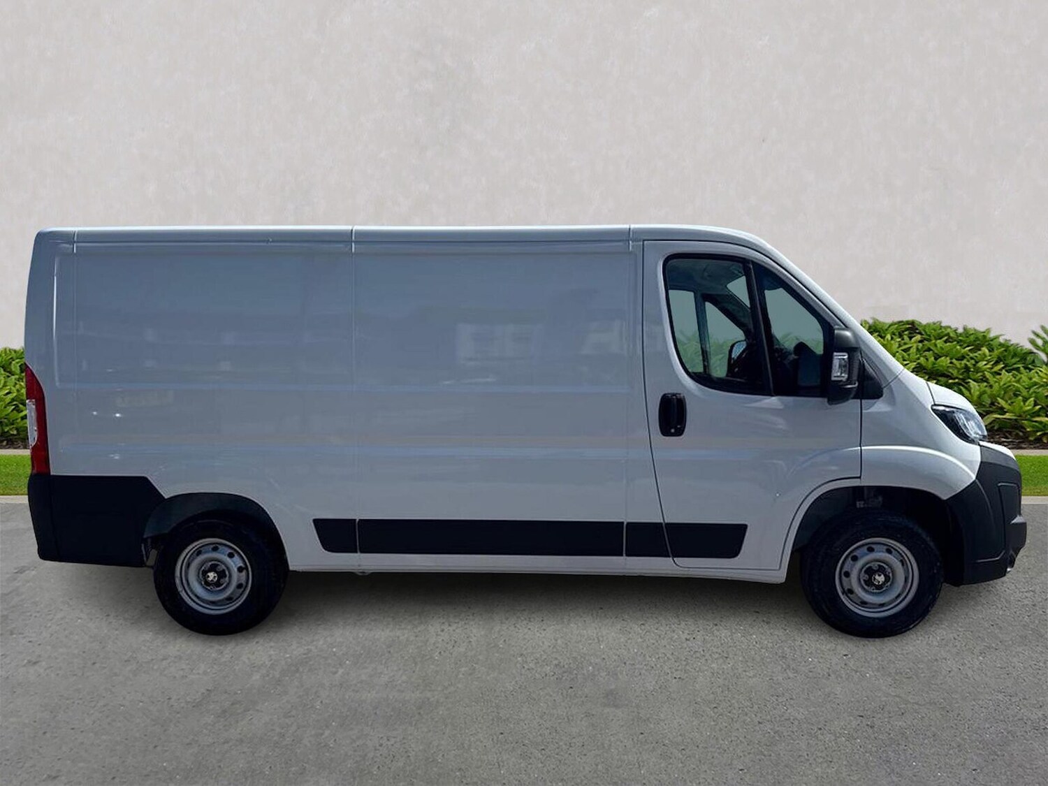 Used Vauxhall Movano 2025 for sale - 77488789: Photo 3