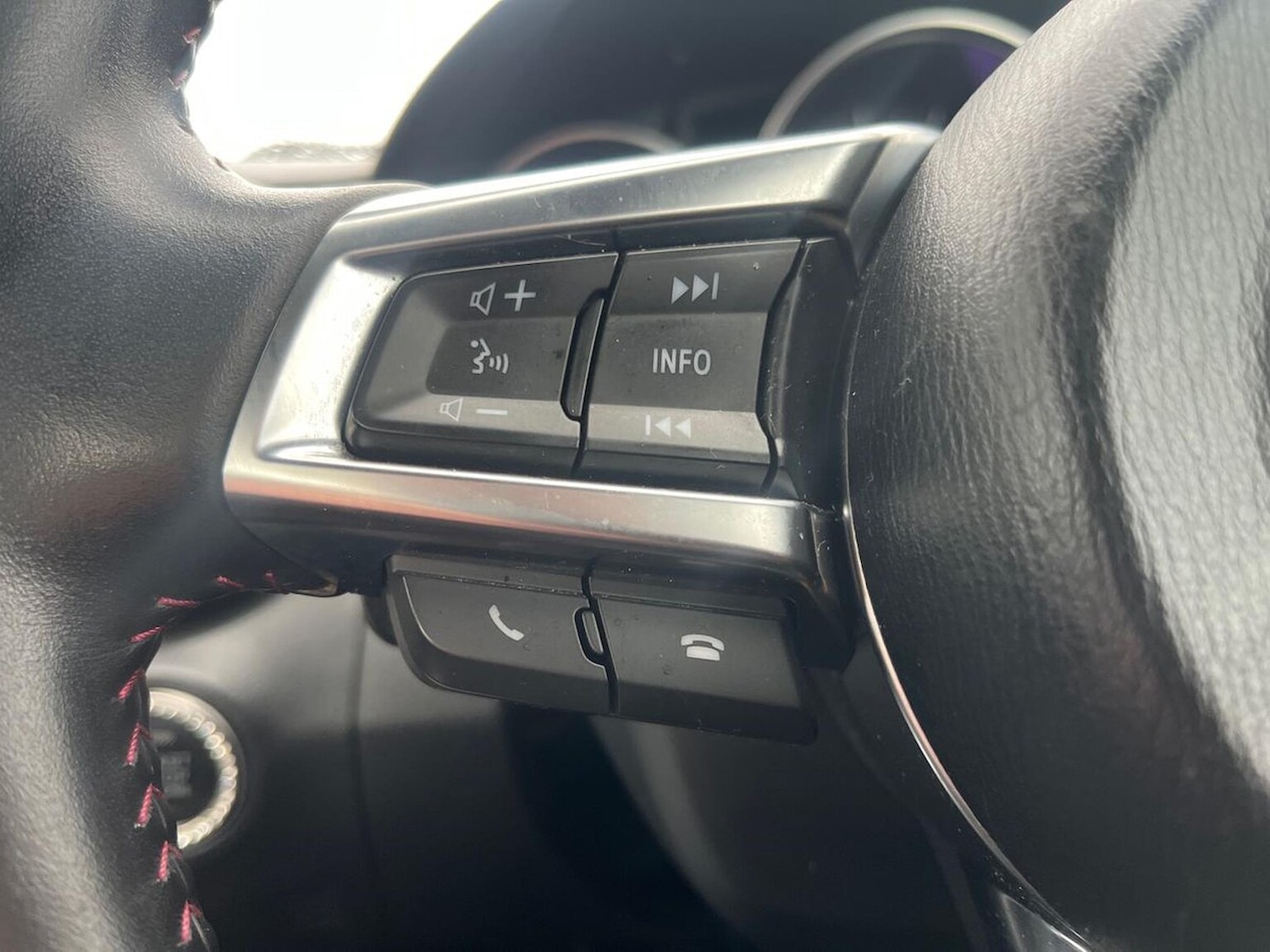 Used Mazda MX-5 2017 for sale - 76379277: Photo 26