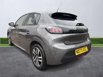 Used Peugeot 208 2023 for sale - 79676103: Photo
