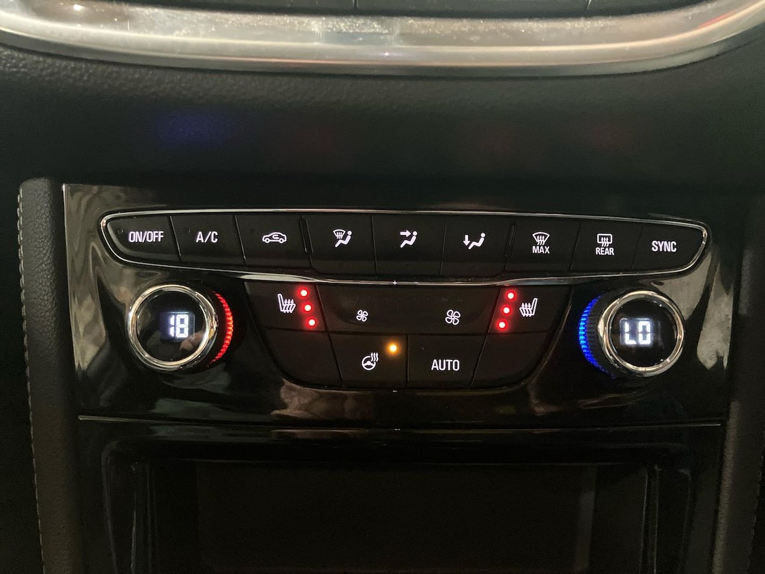 Used Vauxhall Astra 2019 for sale - 76422300: Photo 12