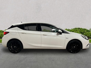 Used Vauxhall Astra 2019 for sale - 76422300: Photo