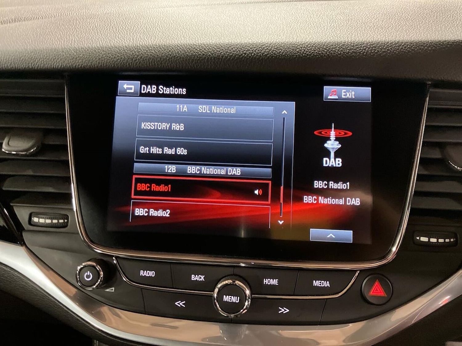 Used Vauxhall Astra 2017 for sale - 76570995: Photo 11