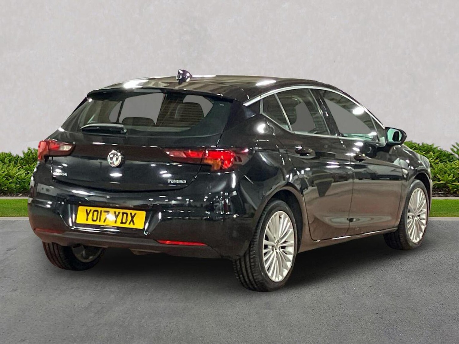 Used Vauxhall Astra 2017 for sale - 76570995: Photo 18