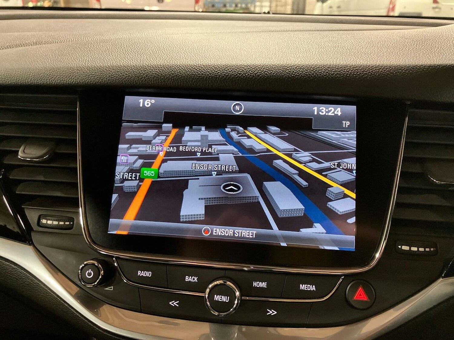 Used Vauxhall Astra 2017 for sale - 76570995: Photo 24