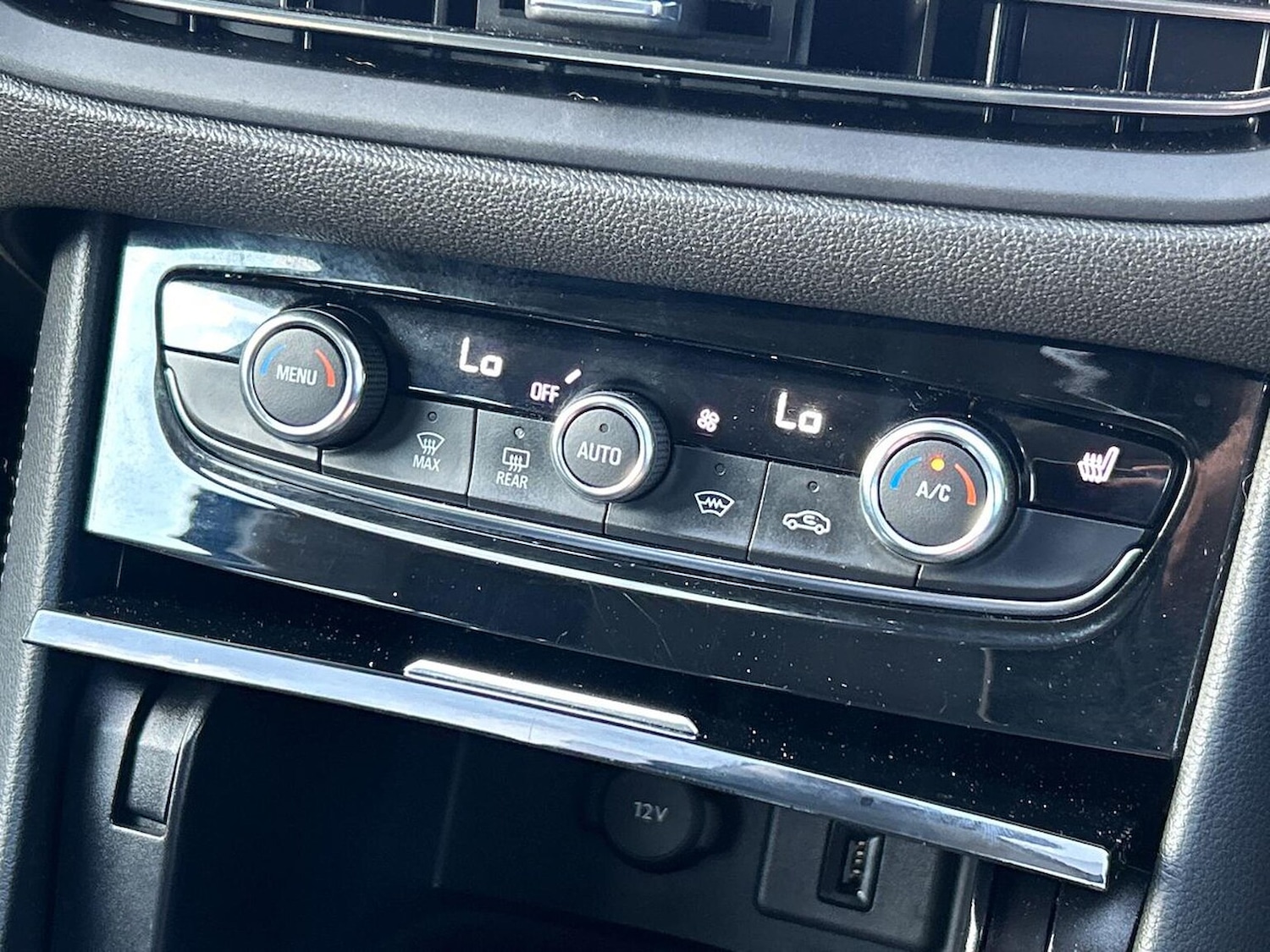 Used Vauxhall Grandland 2022 for sale - 76958739: Photo 12