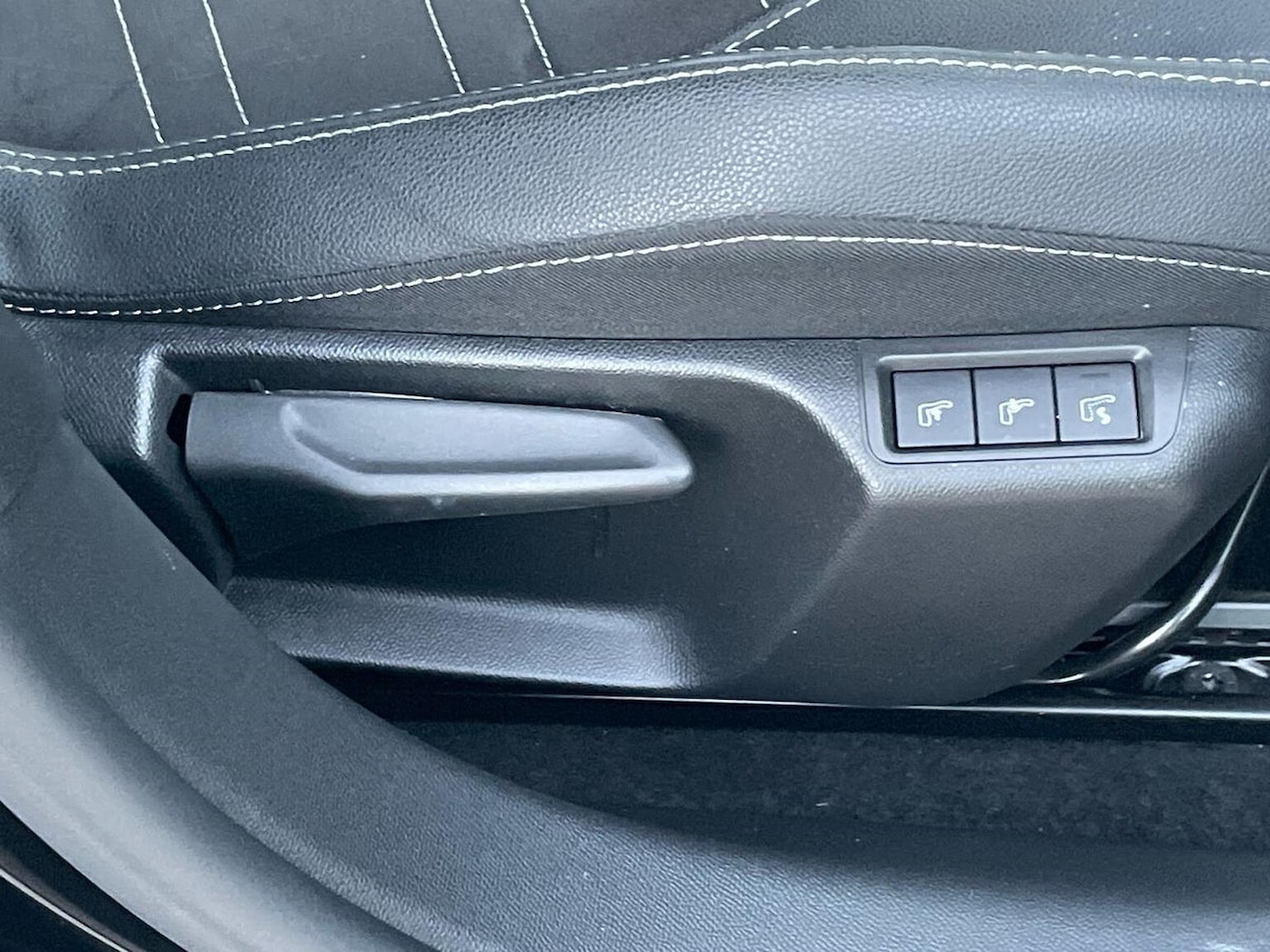 Used Vauxhall Corsa 2023 for sale - 76650142: Photo 30