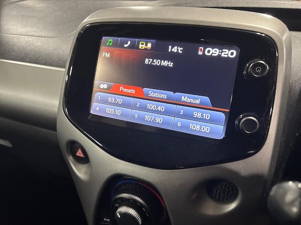 Used Peugeot 108 2016 for sale - 76170727: Photo 11