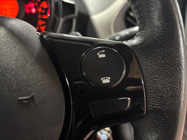 Used Peugeot 108 2016 for sale - 76170727: Photo 24
