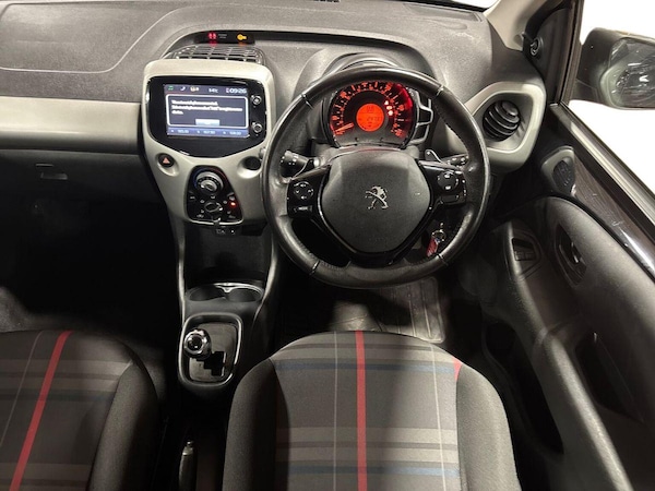 Used Peugeot 108 2016 for sale - 76170727: Photo 9
